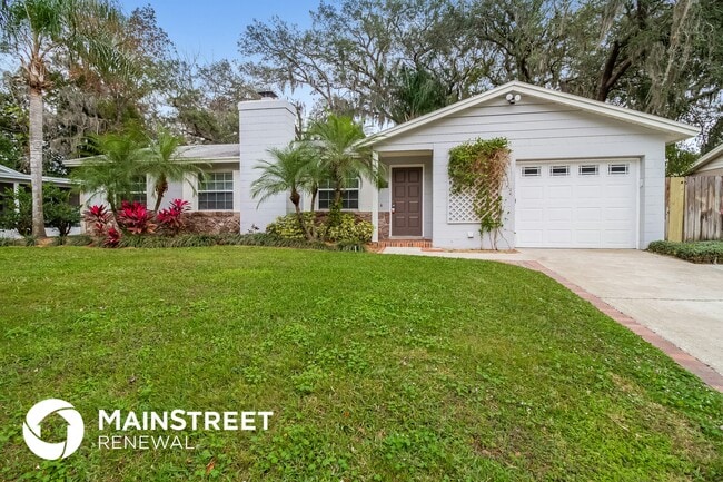 property at 5133 Oak Hill Dr