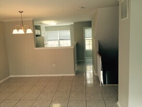 20 Puchala Dr in Parlin, NJ - Building Photo - Building Photo