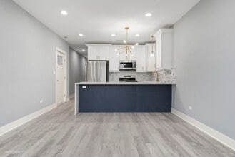 1241 S Fairfield Ave in Chicago, IL - Building Photo - Building Photo