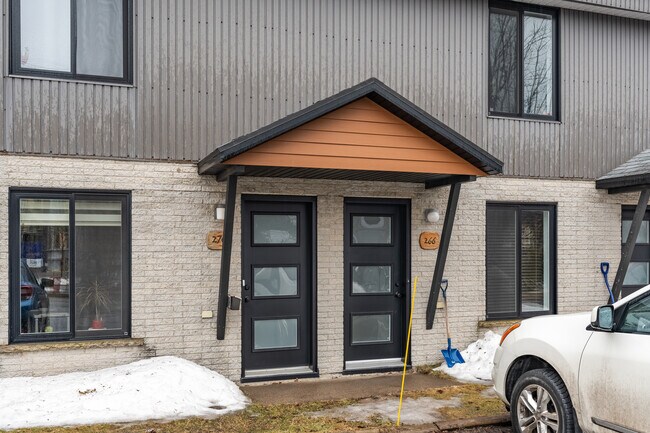 266 Cayer St in Lévis, QC - Building Photo - Building Photo