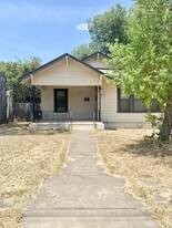 3301 Morrow Ave in Waco, TX - Building Photo