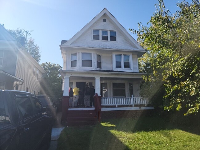 property at 10006 Pierpont Ave