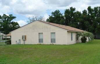 Dixie Grove in Orlando, FL - Building Photo - Building Photo