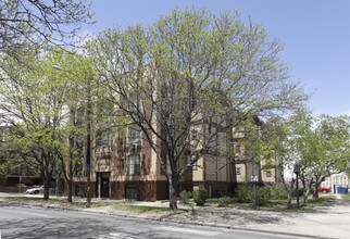 Capitol Hill Apartments in Denver, CO - Building Photo - Building Photo