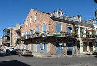 901 Dumaine St in New Orleans, LA - Foto de edificio - Building Photo