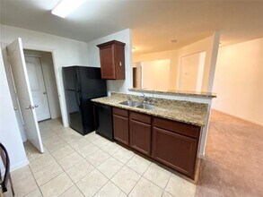 201 Sapphire Ln in Jarrell, TX - Building Photo - Building Photo