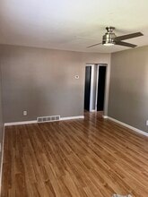 1122 Sharon Ave in Dayton, OH - Building Photo - Building Photo