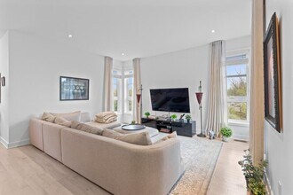 509 Frédéric-Back Rue in Ste-Anne-de-Bellevue, QC - Building Photo - Building Photo