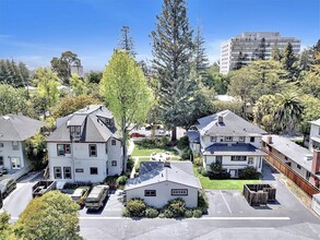 147-159 Emerson St in Palo Alto, CA - Building Photo - Building Photo