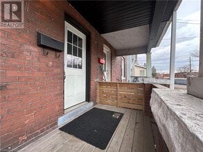 22 Whitfield Ave in Hamilton, ON - Building Photo - Building Photo