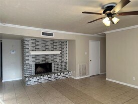 1844 Stockton Trail in Plano, TX - Building Photo