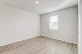 1415 Jonah Ln in Ennis, TX - Building Photo - Building Photo
