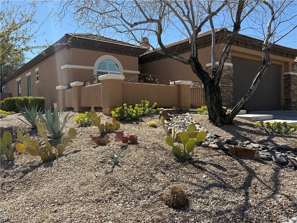 11219 Blanc Vineyard Ct in Las Vegas, NV - Building Photo