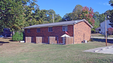 101 Cynthia Ln in Knoxville, TN - Building Photo - Building Photo