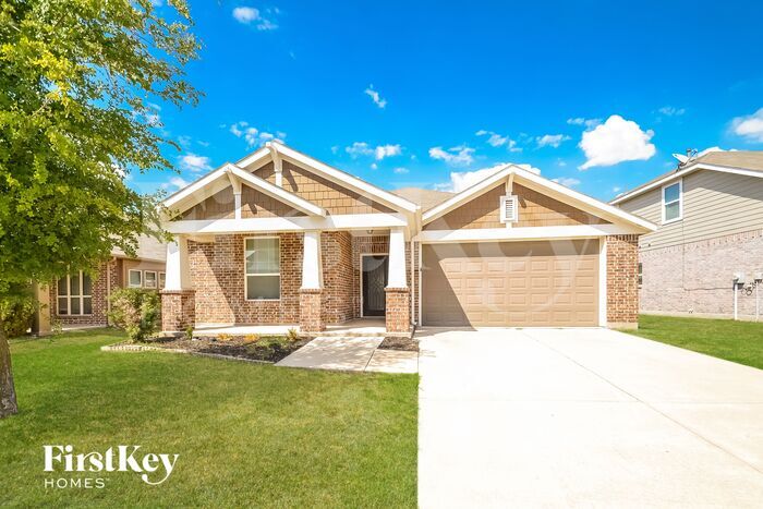 1525 Zebra Finch Dr in Little Elm, TX - Building Photo
