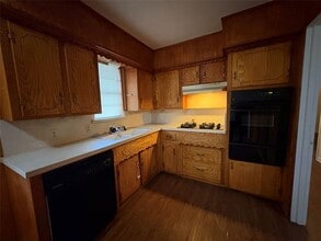 106 Campbell St in Desoto, TX - Building Photo - Building Photo