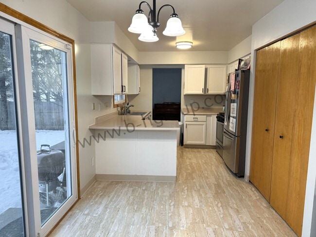 9700 64th St in Kenosha, WI - Building Photo - Building Photo