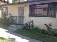 1604-1610 Orizaba Ave in Long Beach, CA - Foto de edificio - Building Photo