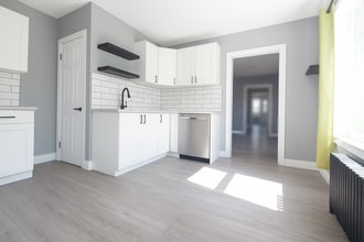 26 Forin St in Belleville, ON - Building Photo - Building Photo