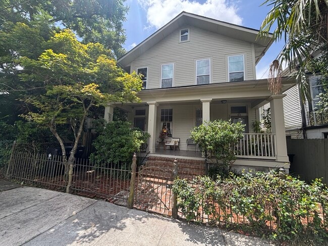 3908 Camp St, Unit 3908