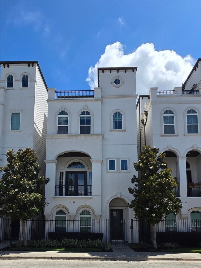 property at 2705 Kennedy St