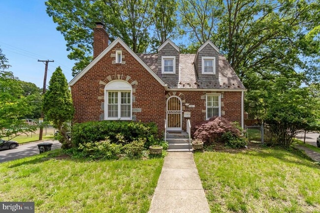 property at 3601 U St SE