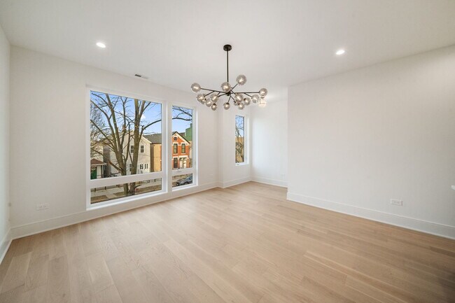 1635 W 21st Pl in Chicago, IL - Building Photo - Building Photo