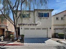 7920 Storyland St in Las Vegas, NV - Building Photo