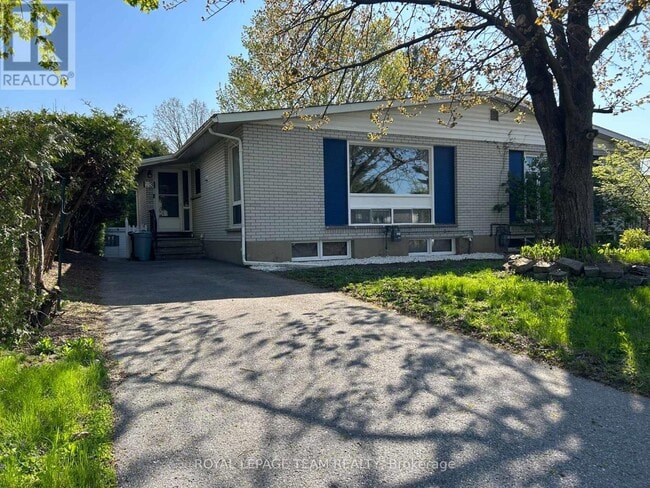 property at 23 Southview Crescent