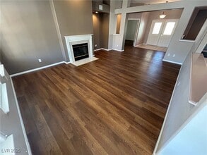 5001 Palm View Dr in Las Vegas, NV - Building Photo - Building Photo