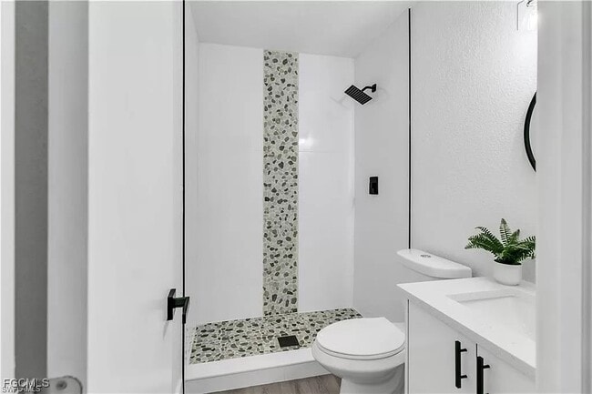 1675 Temple Terrace in North Fort Myers, FL - Building Photo - Building Photo