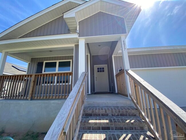 6057 Secretariat Wy in Pensacola, FL - Building Photo - Building Photo