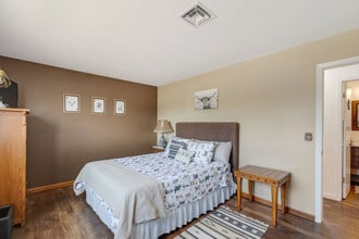3310 Winston Dr in Lake Havasu City, AZ - Building Photo - Building Photo