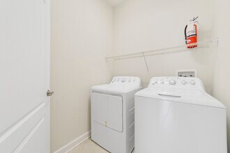 1215 Long Cove Loop in Davenport, FL - Building Photo - Building Photo