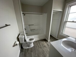 319 18th St N in Escanaba, MI - Building Photo - Building Photo