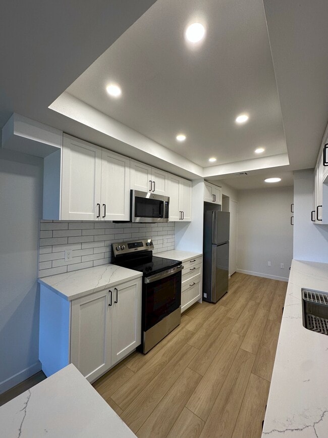 8828 Pershing Dr in Los Angeles, CA - Building Photo - Building Photo