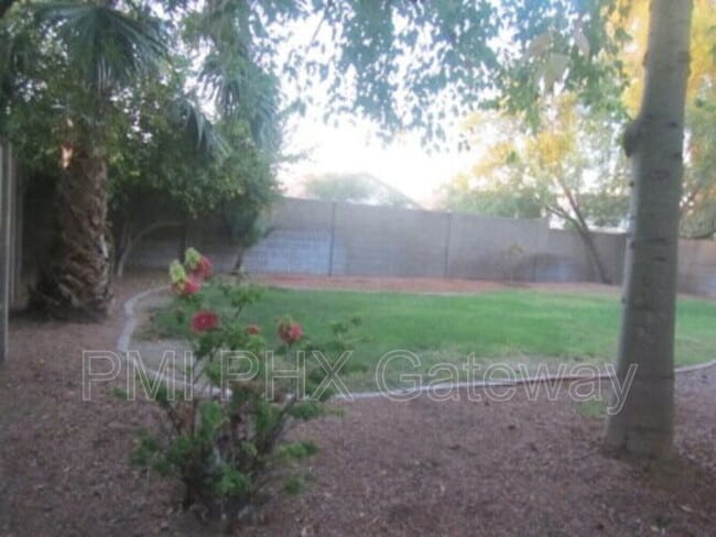 1331 W Butler Dr in Chandler, AZ - Building Photo - Building Photo