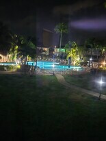 160 Palm Dr, Unit 4 in Naples, FL - Building Photo