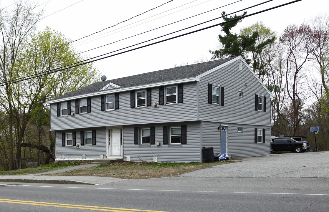 33-35 Birch St in Derry, NH - Building Photo