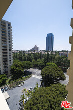 2160 W Century Dr-Unit -1103 in Los Angeles, CA - Building Photo - Building Photo