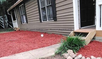 124 Karen Ct in Cary, NC - Building Photo