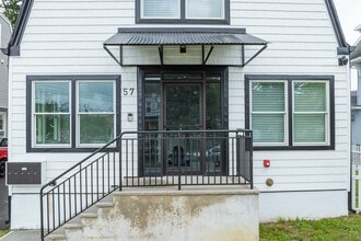 57 Peters Place in Red Bank, NJ - Building Photo - Building Photo