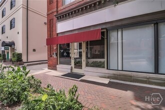 101 Barnard St in Savannah, GA - Building Photo - Building Photo