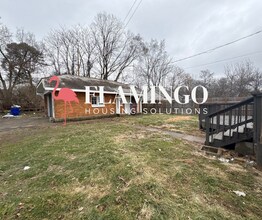 2715 N Main St in Dayton, OH - Building Photo - Building Photo