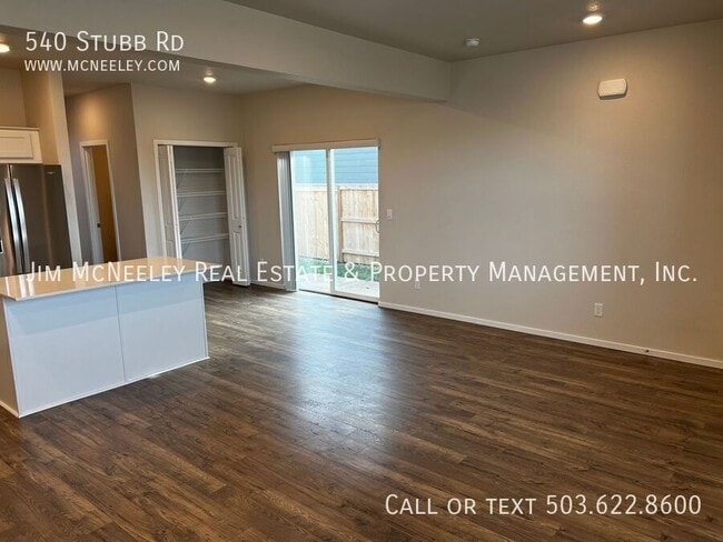 540 Stubb Rd NE in Woodburn, OR - Building Photo - Building Photo