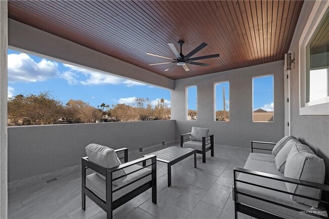 600 W Seminole Ave in Pharr, TX - Building Photo - Building Photo