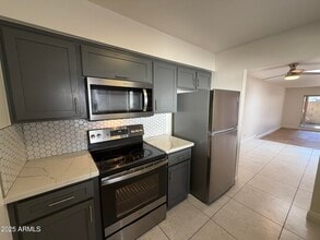 1955 E Del Sur Dr in Tempe, AZ - Building Photo - Building Photo