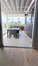 523 S Broadway in Redondo Beach, CA - Building Photo - Building Photo