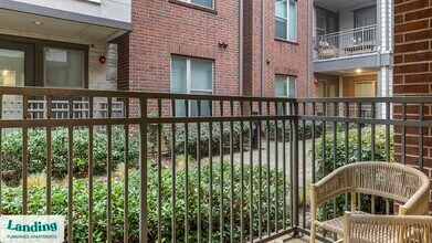 2800 NE Green Oaks Blvd, Unit 5101 in Grand Prairie, TX - Foto de edificio - Building Photo