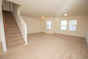 310 Falling Pine Dr in Conroe, TX - Building Photo